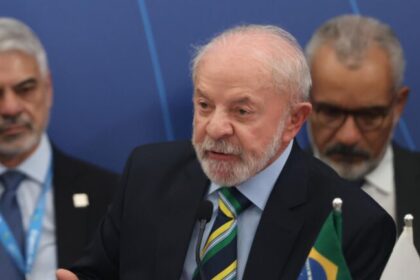 Advogado de Trump ameaça medidas dos EUA caso Lula barre projeto que reduz penas de 8 de Janeiro 6 ocrente 1766447432