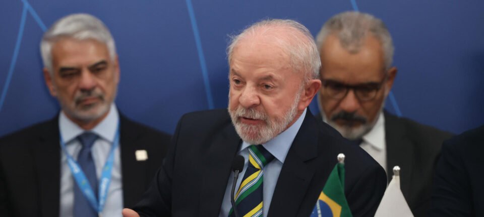 Advogado de Trump ameaça medidas dos EUA caso Lula barre projeto que reduz penas de 8 de Janeiro 2 ocrente 1766447432