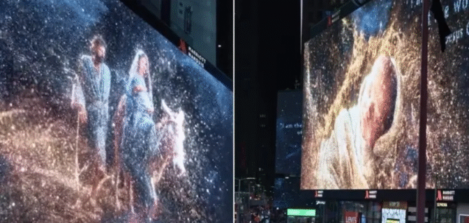 Painéis da Times Square se apagam e voltam a brilhar com mensagem sobre o nascimento de Jesus 2 ocrente 1766513973