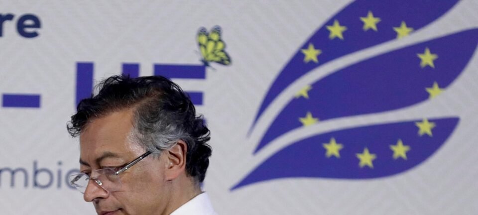 Petro decreta emergência econômica na Colômbia após Congresso barrar reforma tributária 2 ocrente 1766514954