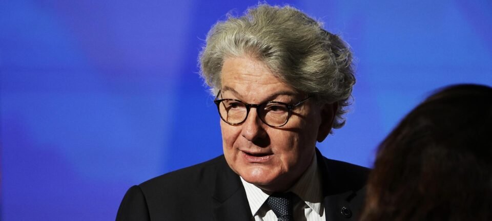 EUA cancelam vistos de ex-comissário da UE e mais quatro europeus por pressão sobre redes sociais 2 ocrente 1766526589