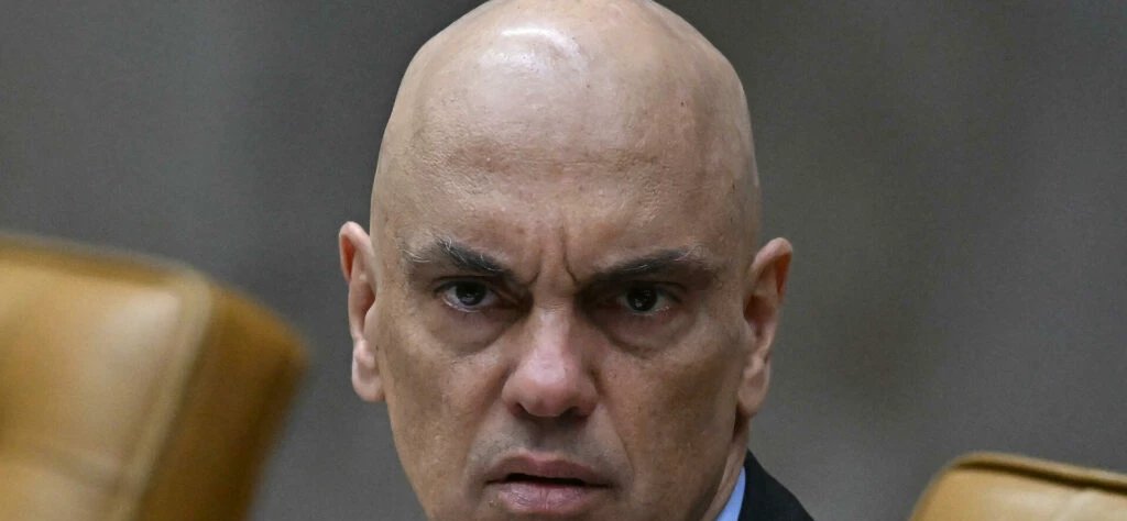 Advogado cobra investigação do ministro Alexandre de Moraes por suspeita de favorecimento ao Banco Master 2 ocrente 1766600371
