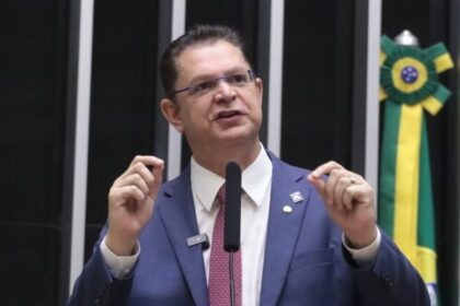 Deputado Sóstenes exibe escritura e IR para justificar R$ 470 mil apreendidos pela PF 20 ocrente 1766614759