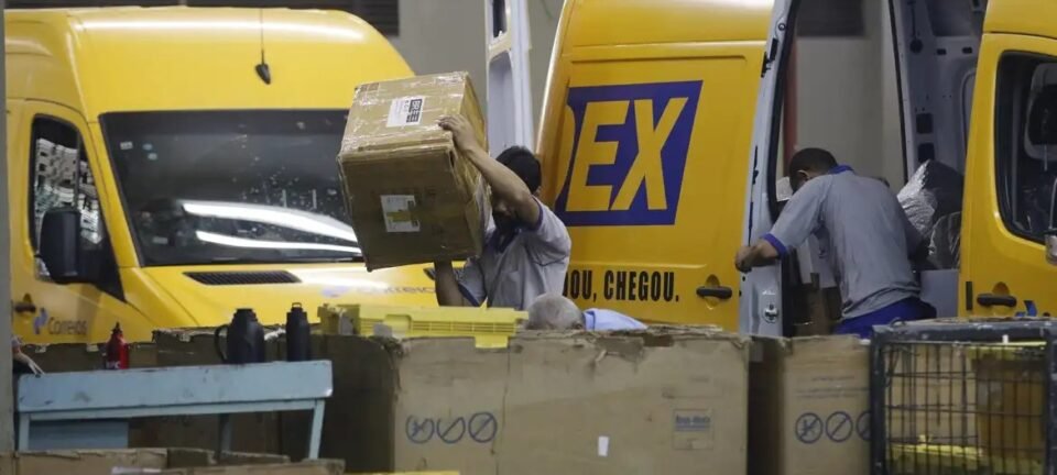 Trabalhadores dos Correios no RJ rejeitam acordo coletivo e disputa salarial vai a dissídio 2 ocrente 1766624652