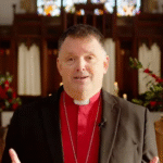 Bispos da Igreja da Inglaterra veem aumento de interesse pela fé cristã em meio a crises globais 4 ocrente 1766748869