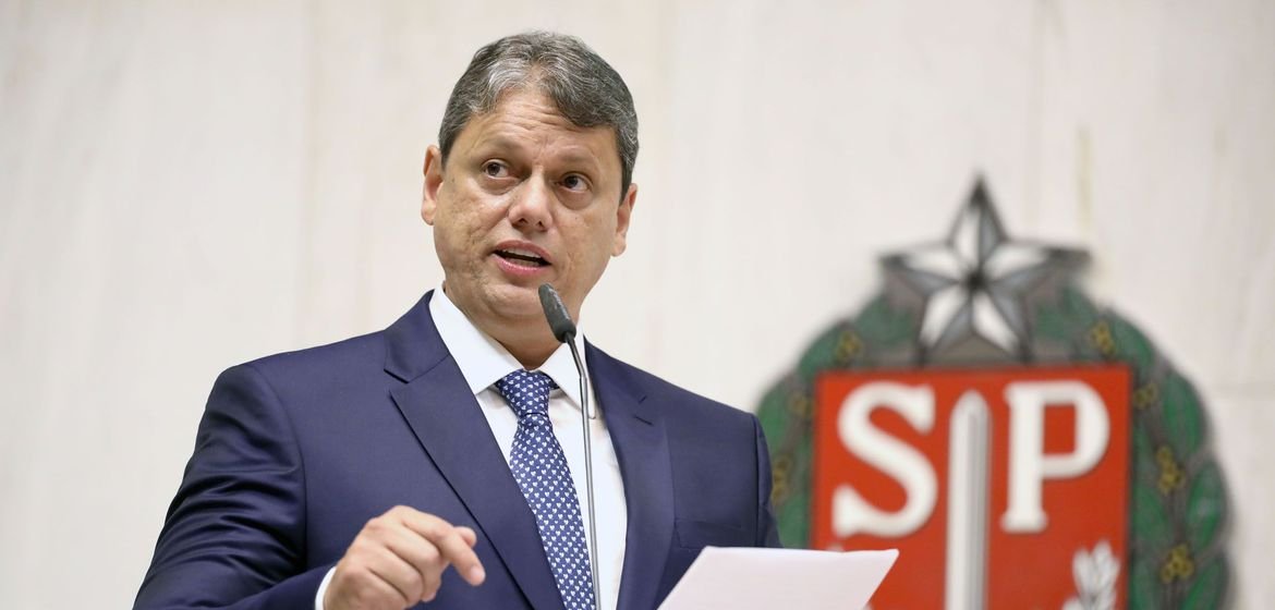 Governo Tarcísio anuncia início das escolas cívico-militares em São Paulo para fevereiro de 2026 2 ocrente 1766763315