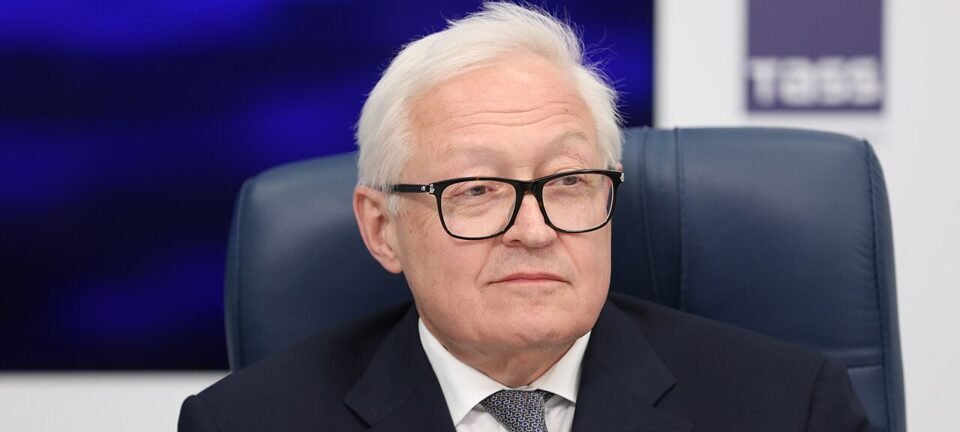 Rússia diz que acordo está próximo, mas descarta proposta de 20 pontos apresentada por Kiev 2 ocrente 1766777662