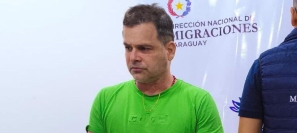 Diretor paraguaio afirma que Silvinei Vasques tentou viajar com passaporte de outro cidadão 2 ocrente 1766799253