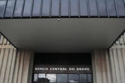 Setor financeiro divulga nota em defesa da autonomia do Banco Central no caso Master 8 ocrente 1766869464
