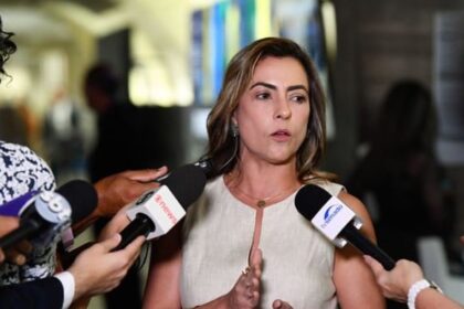 Soraya Thronicke é flagrada em loja de luxo na Flórida ao lado de lobista investigado 20 ocrente 1767015284
