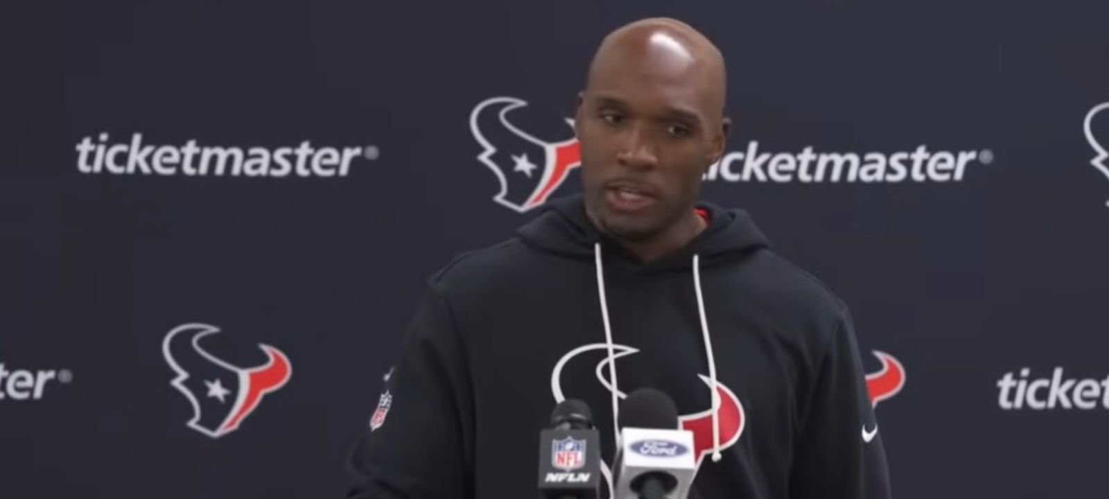 Técnico dos Texans atribui vaga nos playoffs à fé do elenco: “Jesus é nossa luz” 2 ocrente 1767157483