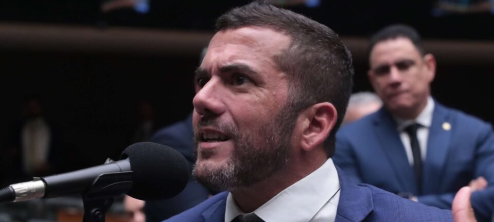 Carlos Jordy diz já ter apoio suficiente para CPMI do Banco Master e planeja protocolar pedido em fevereiro 2 ocrente 1767210574