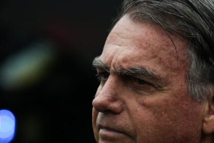 Bloqueio de nervo falha e soluços de Bolsonaro continuam; alta é prevista para quinta-feira 14 ocrente 1767226762