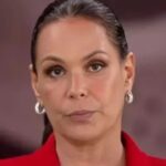 Foto de Carolina Ferraz com sandálias Havaianas provoca onda de críticas nas redes 5 ocrente 1767381558