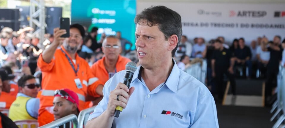 Tarcísio critica omissão do Brasil na crise venezuelana e vê perda de protagonismo regional 2 ocrente 1767616460