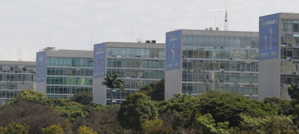 Denúncias de assédio moral na administração federal avançam 62% em 2025, aponta CGU 2 ocrente 1767632668