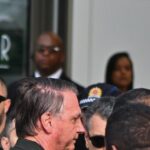 Após queda na cela, Bolsonaro é levado a hospital para exames de cabeça 5 ocrente 1767716409