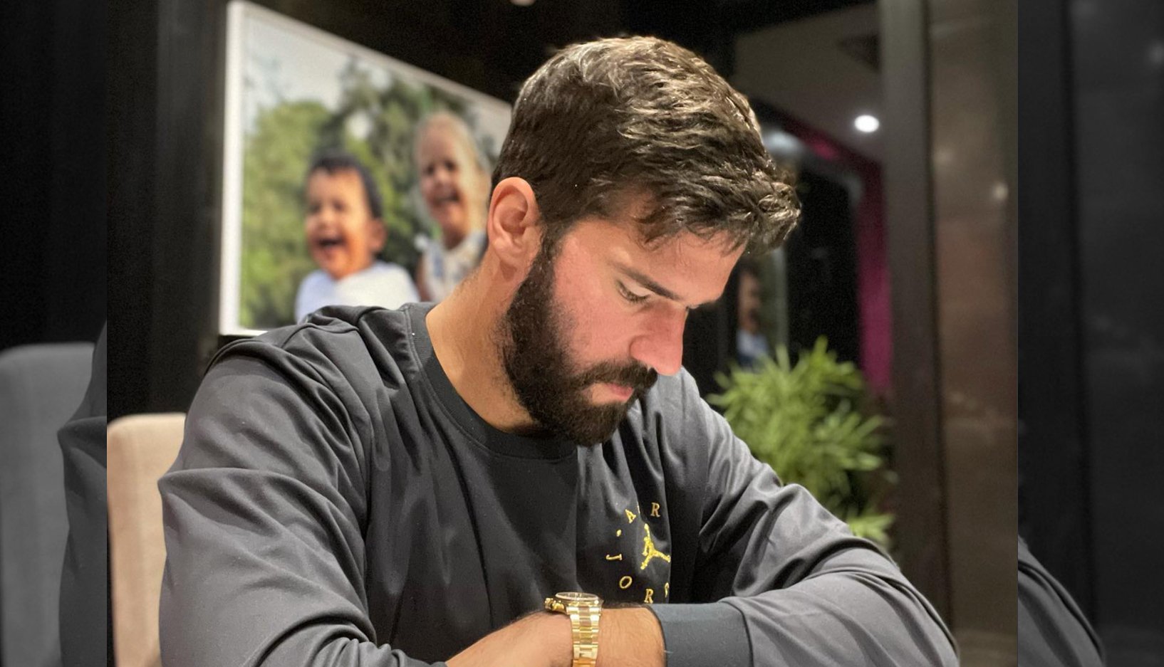 Alisson Becker relata como confiança em Jesus o sustentou após morte do pai 2 ocrente 1767783855