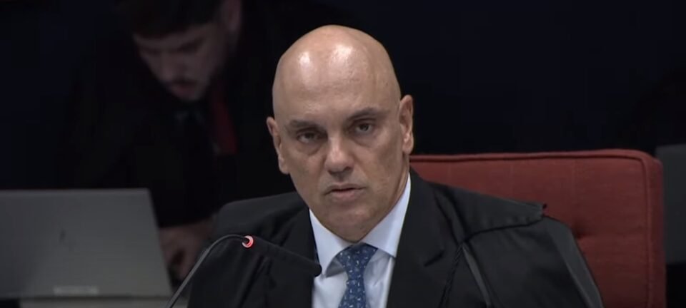 Parlamentares da direita atacam decisão de Moraes que cancelou sindicância do CFM sobre atendimento a Bolsonaro 2 ocrente 1767828853
