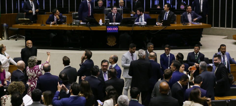 De Dosimetria à isenção do IR: como a Câmara votou nos projetos que sacudiram 2025 2 ocrente 1767836960