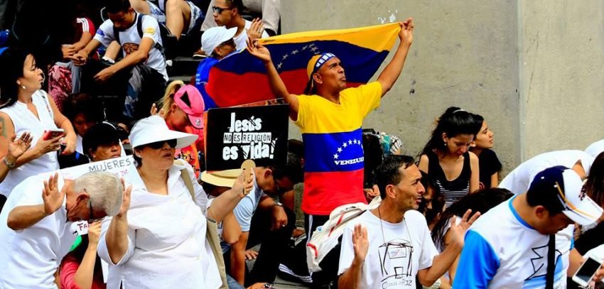 Captura de Nicolás Maduro pelos EUA gera reações de líderes religiosos e pedidos de oração 2 ocrente 1767878455