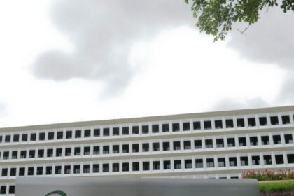 Sob críticas, TCU suspende inspeção no Banco Central sobre caso Banco Master 6 ocrente 1767879304