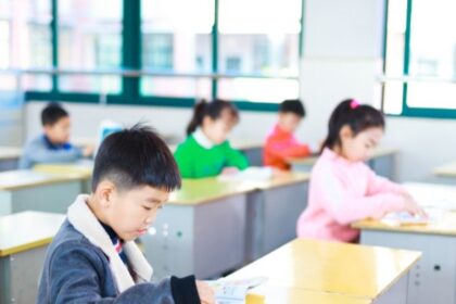 Escolas norte-coreanas treinam crianças a denunciar pais cristãos, aponta organização 18 ocrente 1767881988