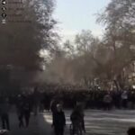 Regime iraniano corta internet em meio a protestos que se espalham pelo país 4 ocrente 1767907169