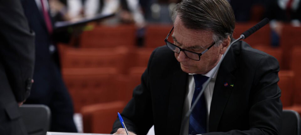 Bolsonaro solicita a Alexandre de Moraes adesão a programa que reduz pena por leitura 2 ocrente 1767912561