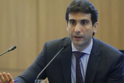 Galípolo marca reunião com presidente do TCU para tratar de crise do Banco Master 16 ocrente 1768013396