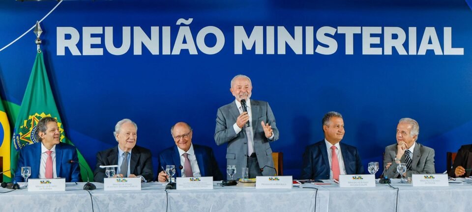 Lula inicia 2026 sob pressão de Congresso autônomo e base governista frágil 2 ocrente 1768091727