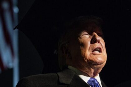 Trump divulga imagem falsa que o coloca como “presidente interino” da Venezuela 16 ocrente 1768245586