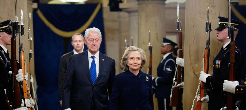 Clinton se recusam a depor sobre Epstein e podem ser alvo de desacato na Câmara dos EUA 2 ocrente 1768325724