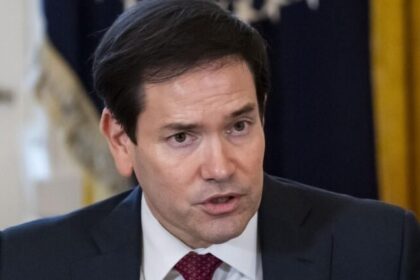 EUA congelam vistos de imigração para brasileiros alegando uso excessivo de benefícios sociais 8 ocrente 1768413876