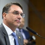 Flávio Bolsonaro prega união da direita e diz que candidatura “não tem volta” após rumores sobre Michelle 4 ocrente 1768491264