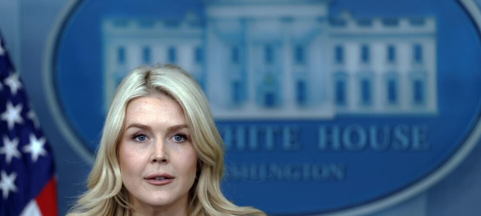 Casa Branca afirma que Teerã suspendeu 800 execuções após ameaça de Trump 2 ocrente 1768509301