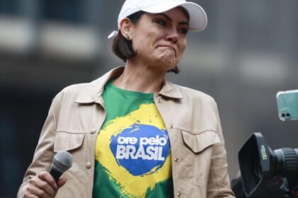 Michelle elogia PF e vai à Papudinha após transferência de Bolsonaro 2 ocrente 1768534460