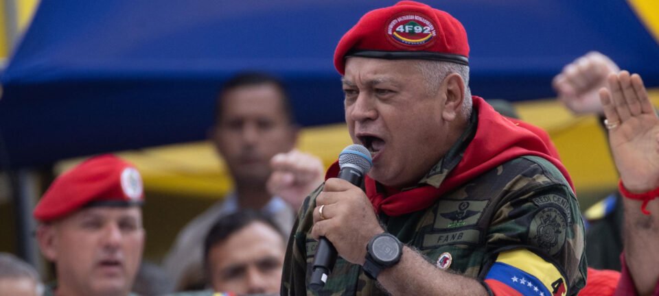 Chavismo afirma que só descansará após trazer Maduro de volta à Venezuela 2 ocrente 1768624453