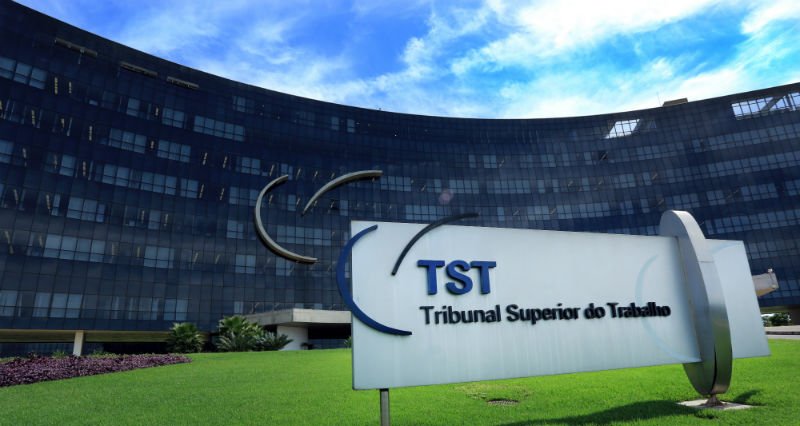 TST rejeita ação de ex-pastor da Universal que pedia vínculo empregatício e indenização 2 ocrente 1768666807