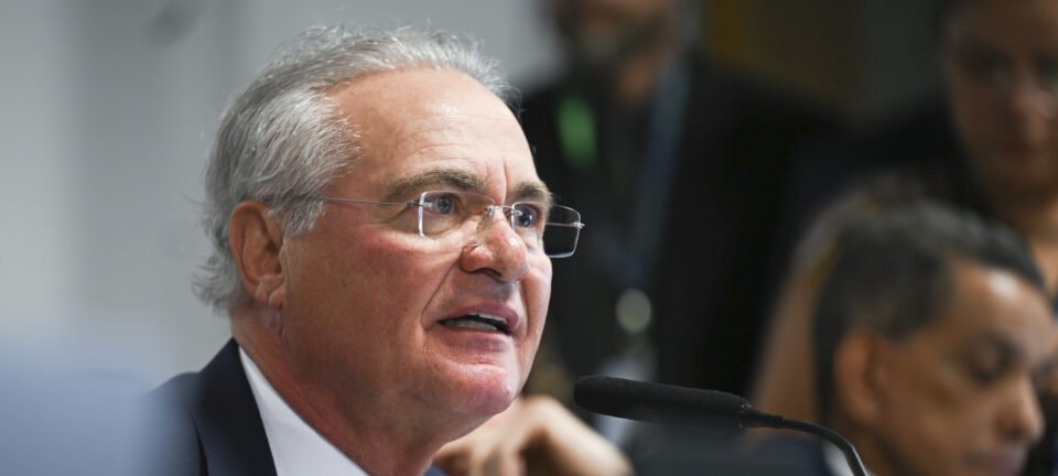 Renan Calheiros afirma que Hugo Motta e Arthur Lira pressionam TCU para reverter liquidação do Banco Master 2 ocrente 1768861157