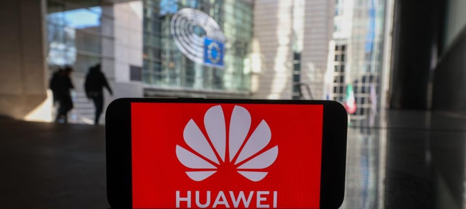 União Europeia propõe retirada de empresas chinesas das redes de telecomunicações 2 ocrente 1768962866