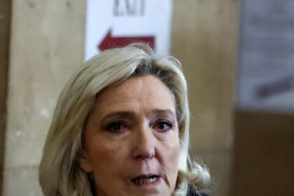 Justiça francesa absolve Marine Le Pen em processo por injúria envolvendo uso de véu 4 ocrente 1768974567