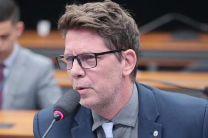 Mário Frias retribui lembrança de Eduardo Bolsonaro e diz querer ex-deputado na disputa ao Senado por SP 8 ocrente 1769005157