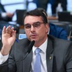 Flávio Bolsonaro reduz diferença para Lula a 4 pontos no segundo turno, mostra AtlasIntel/Bloomberg 5 ocrente 1769019596