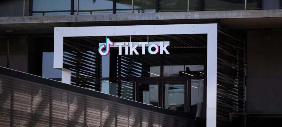 Trump celebra venda do TikTok a investidores norte-americanos e diz que app está nas mãos de “patriotas” 2 ocrente 1769178857