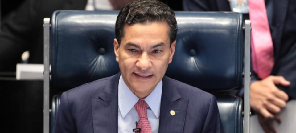 Chefe do Republicanos diz que apoio da direita a Flávio Bolsonaro ainda não está decidido 2 ocrente 1769223872