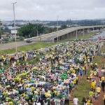 Multidão acompanha último dia da Caminhada pela Liberdade liderada por Nikolas Ferreira em Brasília 5 ocrente 1769352591