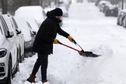 Tempestade de inverno deixa 15 mortos, 800 mil sem energia e paralisa voos nos Estados Unidos 18 ocrente 1769465073