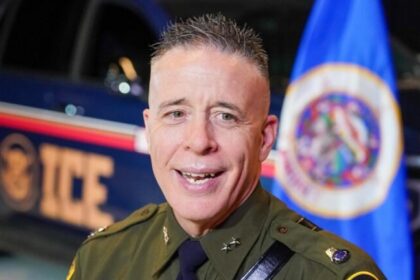Revista diz que Trump removeu chefe da Patrulha de Fronteira após morte de enfermeiro; DHS nega 14 ocrente 1769481333