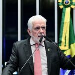 Jaques Wagner afirma que Bolsonaro age “corretamente” ao cogitar Flávio para a Presidência em 2026 5 ocrente 1769554162